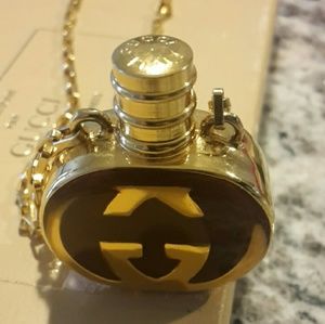 gucci bracelet perfume